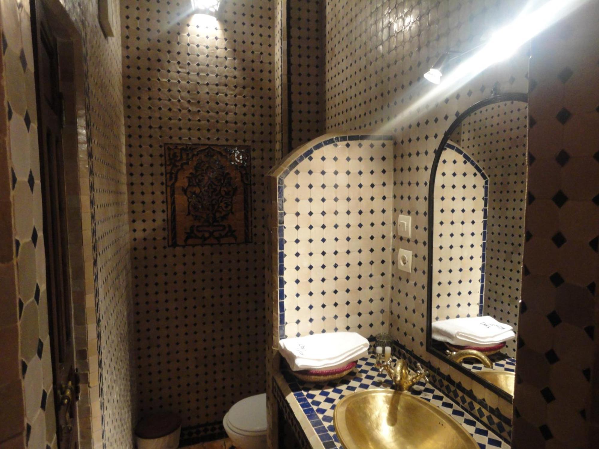 Dar Yanis Hotel Rabat Szoba fotó